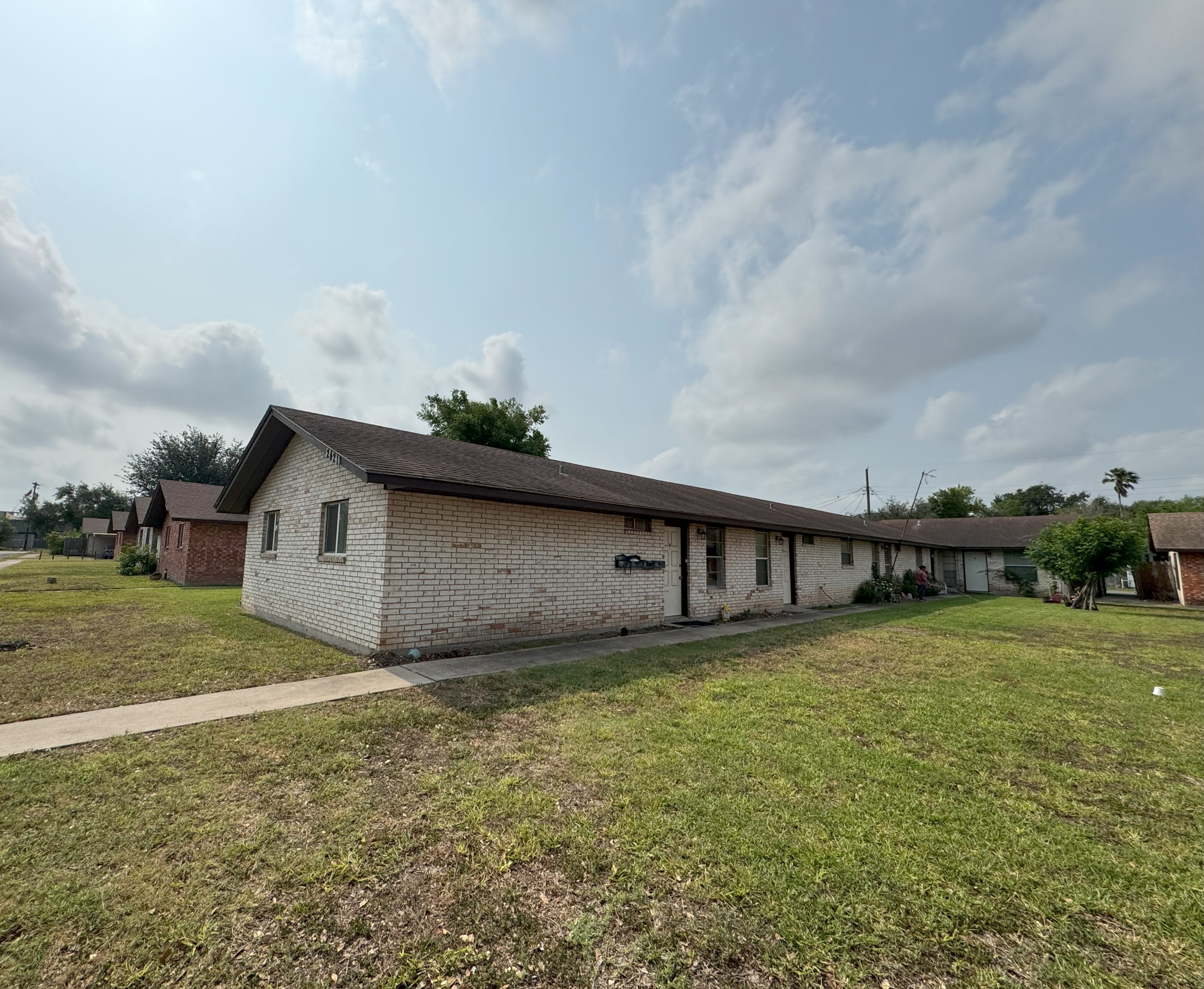 2421 Tamarack Avenue - C