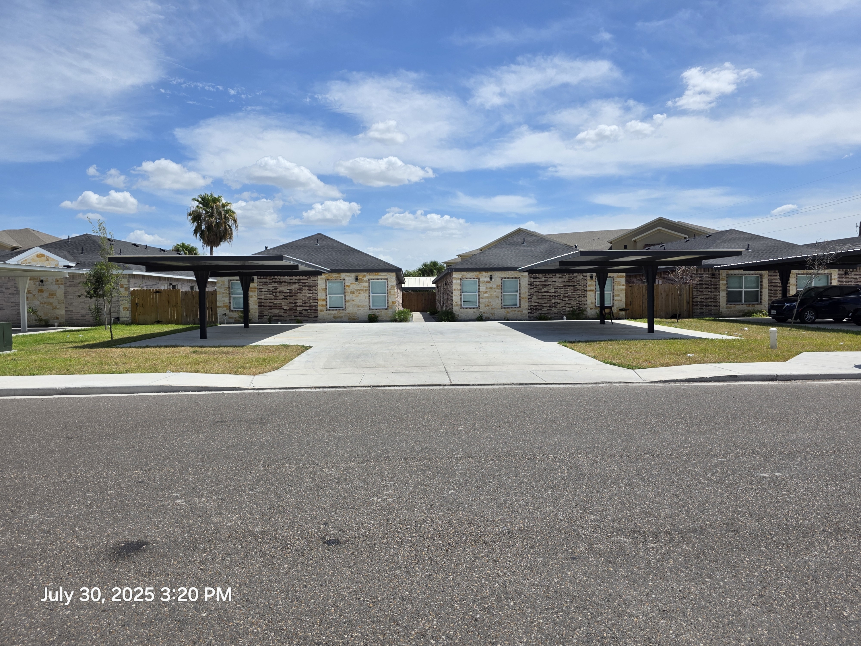 2512 West Israel Avenue - 1
