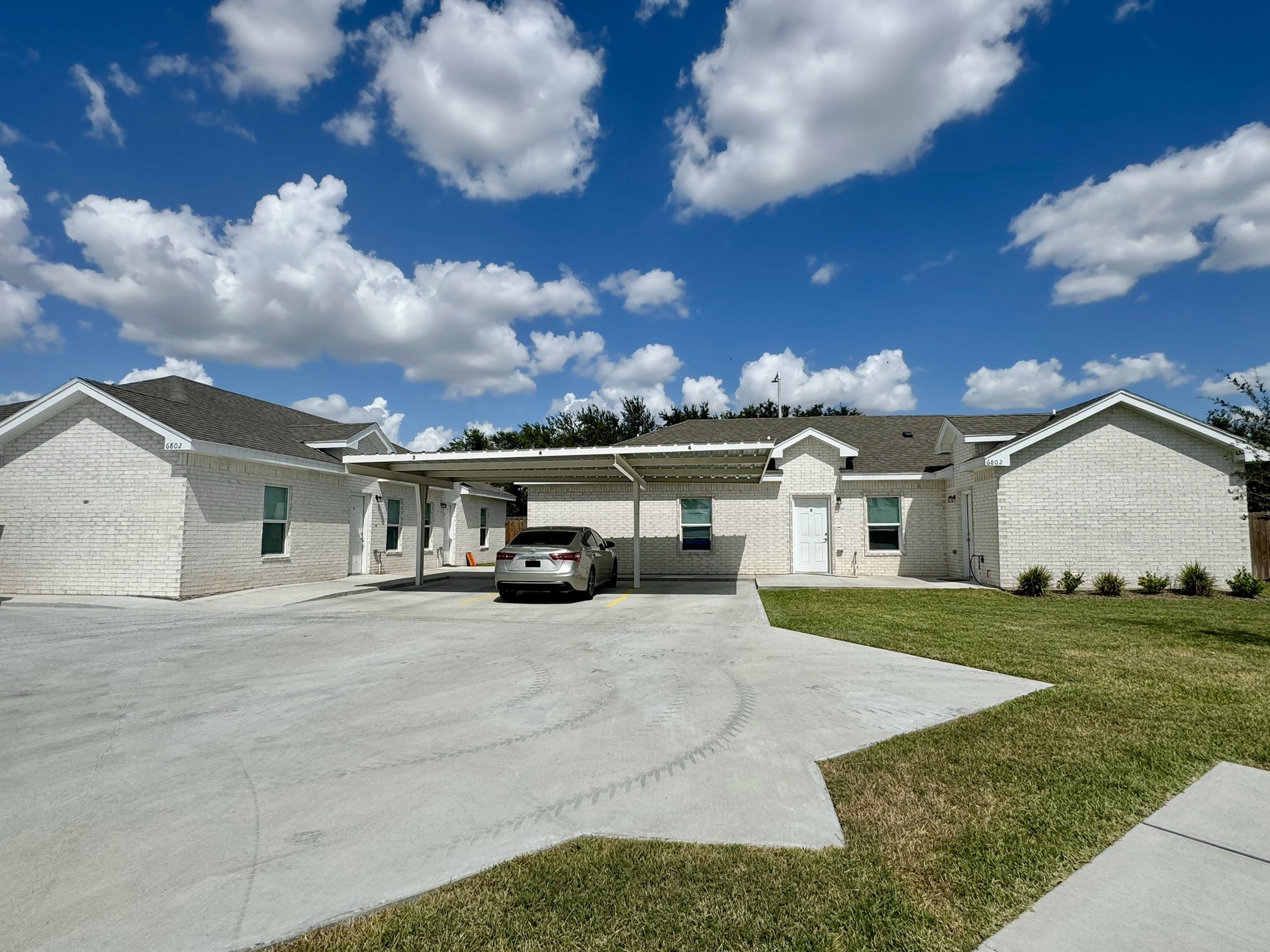 6802 North 56th Lane - 2 - New