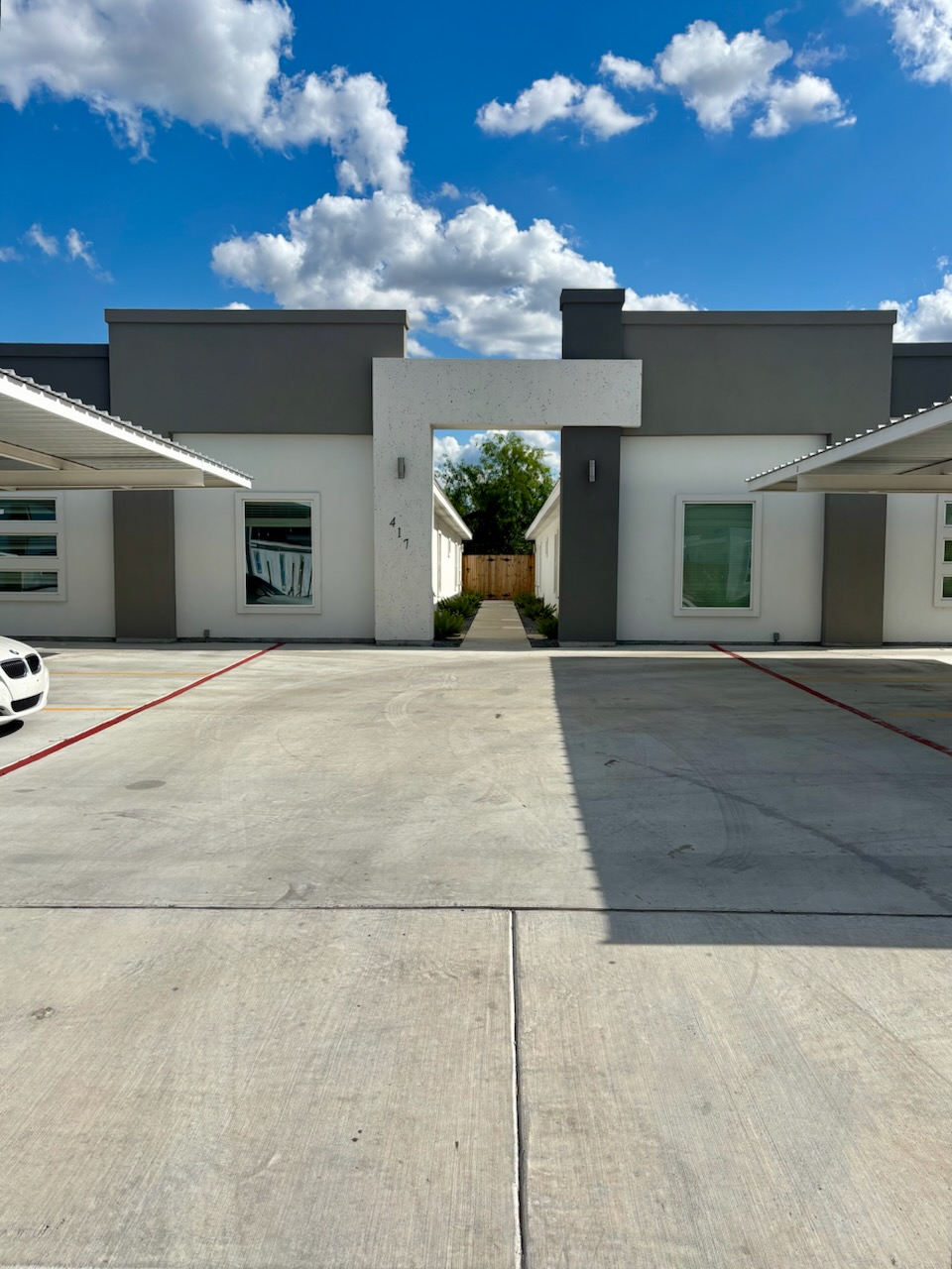 417 East Acacia Avenue - 1